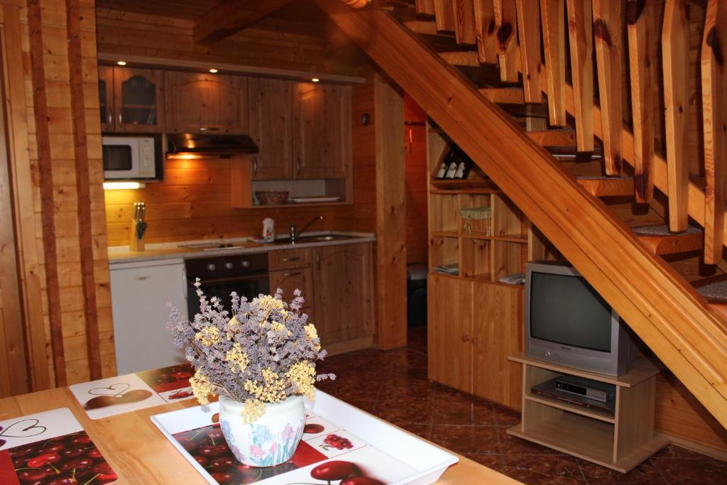 Apartmany A Chalupa Tara Albrechtice v Jizerskych horach Luaran gambar